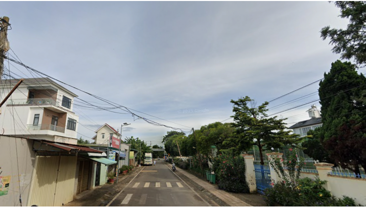 Cần bán Nhà kèm đất ở Ngô Mây gần chợ Diện tích 504m2, thổ cư 178m2